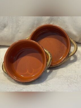 De Silva Italy set of 2 Terracotta Onion Soup Bowls Farmhouse Rustic Yellow Chic